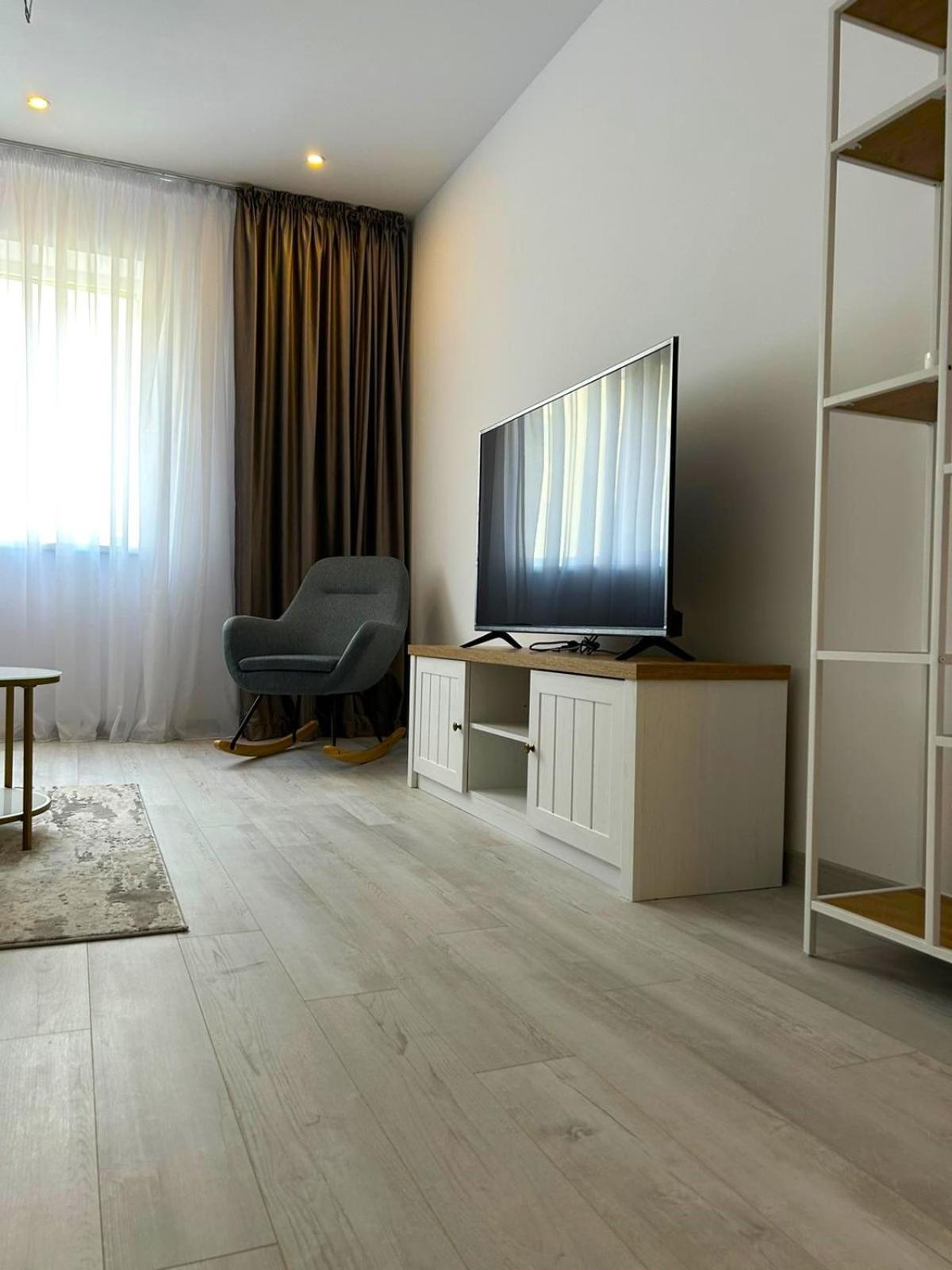 Yamaluxe Apartments - Silent & Warm With Many Facilities Bukares Bagian luar foto